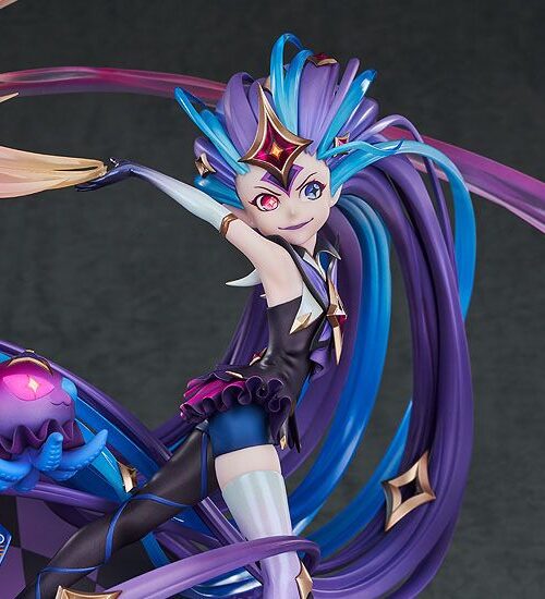Descubre el apasionante mundo de Estatua Star Guardian Zoe.