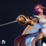 Descubre el apasionante mundo de Estatua The Grand Duelist Fiora Laurent.