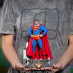 Descubre el apasionante mundo de Estatua Art Scale Superman Deluxe.