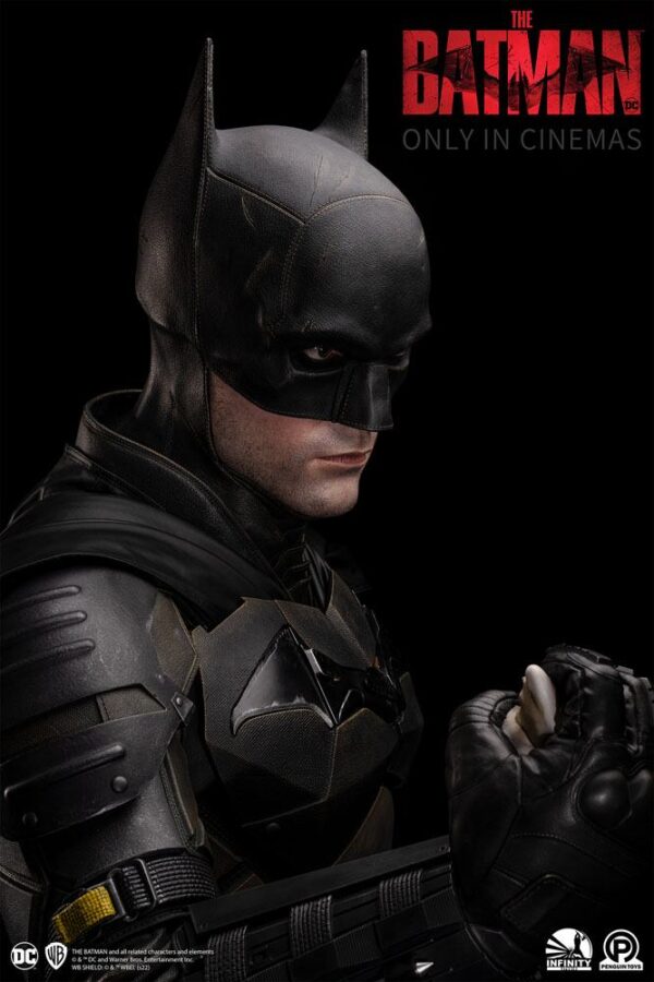 Descubre el apasionante mundo de Busto The Batman tamaño natural.