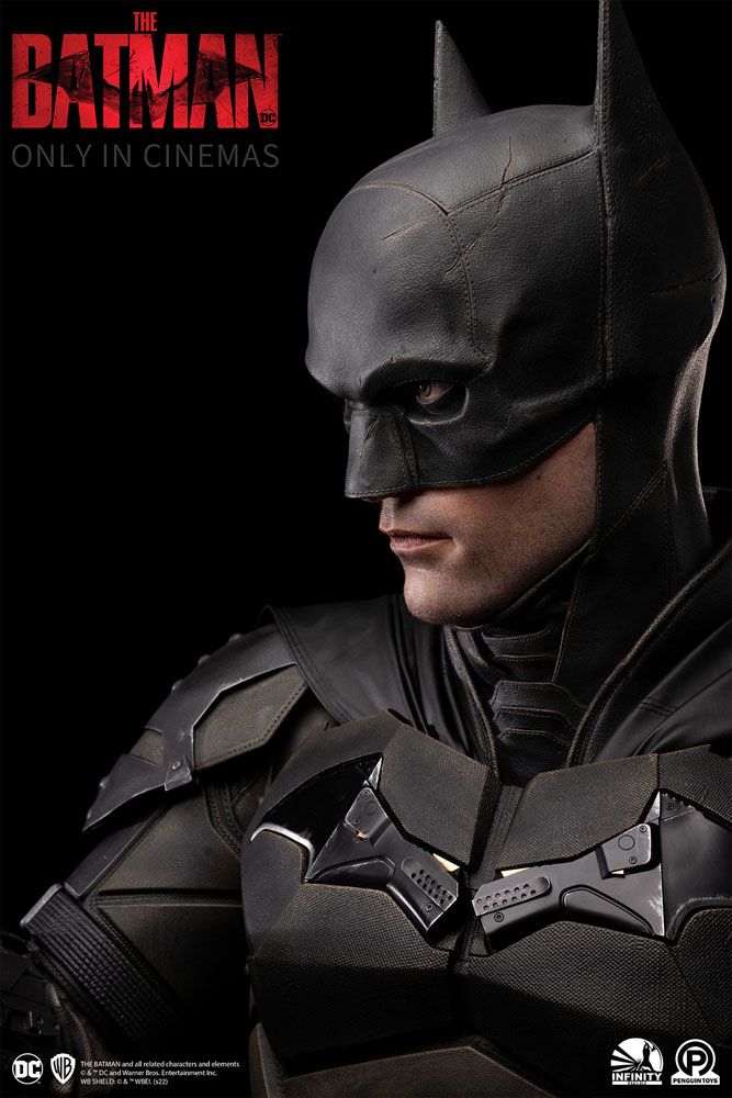 Descubre el apasionante mundo de Busto The Batman tamaño natural.
