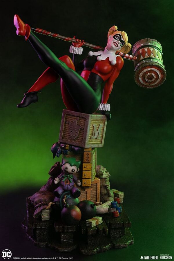 Descubre el apasionante mundo de Estatua DC Comics Harley Quinn 41.