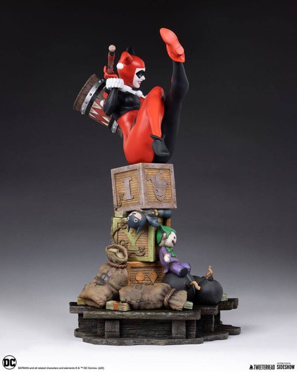 Descubre el apasionante mundo de Estatua DC Comics Harley Quinn 41.