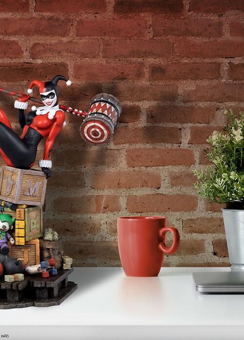 Descubre el apasionante mundo de Estatua DC Comics Harley Quinn 41.