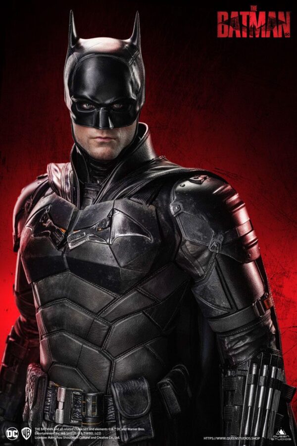 Descubre el apasionante mundo de Estatua The Batman Deluxe Version.