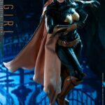 Descubre el apasionante mundo de Figura Videogame Masterpiece Batgirl.