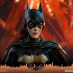 Descubre el apasionante mundo de Figura Videogame Masterpiece Batgirl.