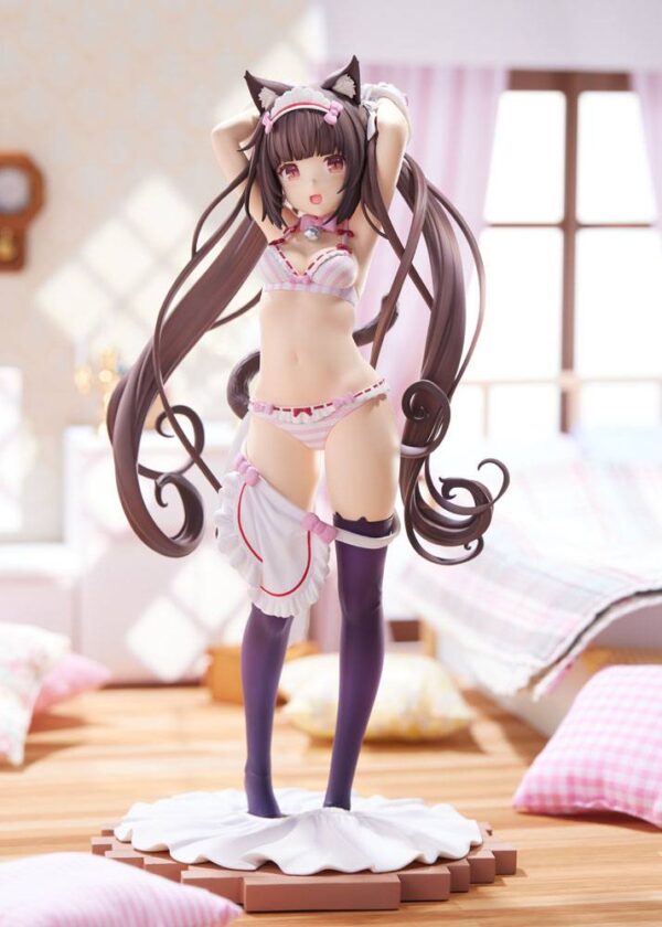 Descubre el apasionante mundo de Estatua Chocola Dress up time.