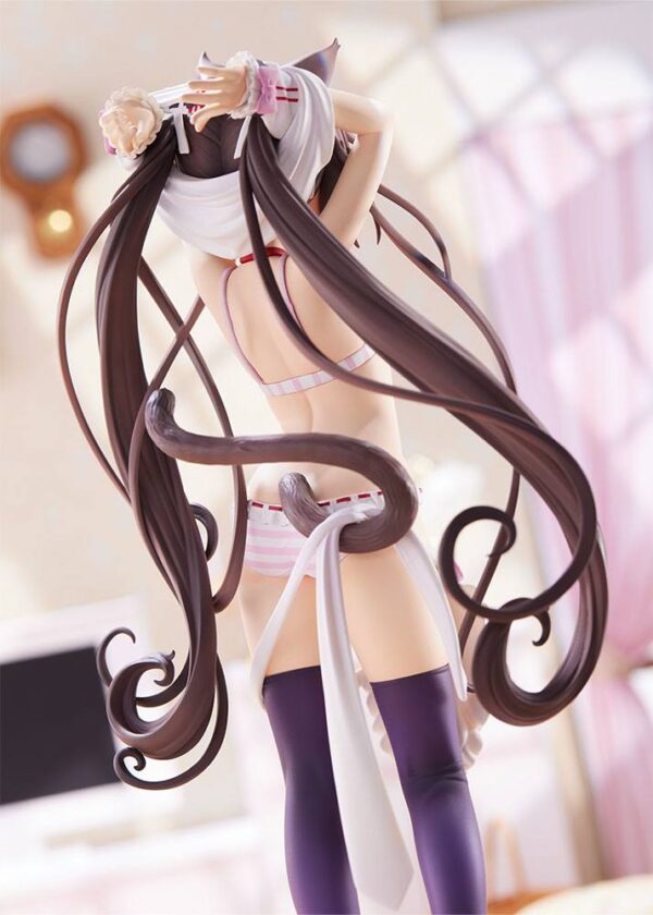 Descubre el apasionante mundo de Estatua Chocola Dress up time.