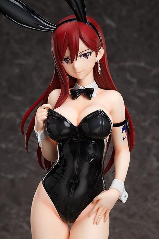 Estatua Erza Scarlet Bare Leg Bunny