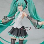 Descubre el apasionante mundo de Estatua Hatsune Miku NT 22cm.