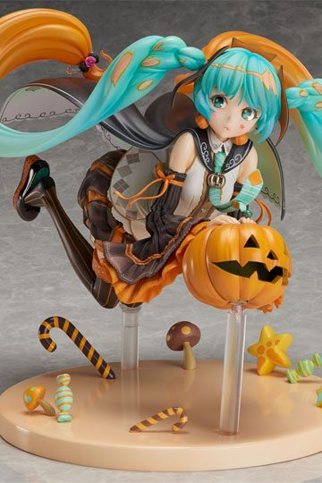 Estatua Hatsune Miku Trick or Miku