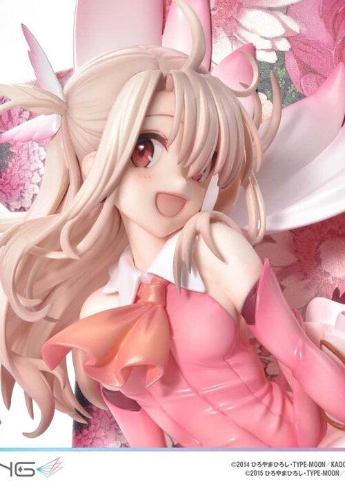 Descubre el apasionante mundo de Estatua Illyasviel von Einzbern Bonus Version.