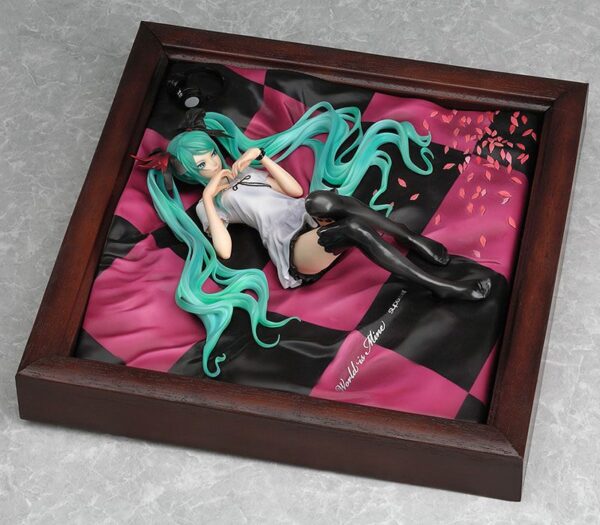 Descubre el apasionante mundo de Estatua Vocaloid World is Mine.