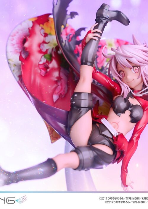 Descubre el apasionante mundo de Estatua Prisma Wing Chloe von Einzbern.