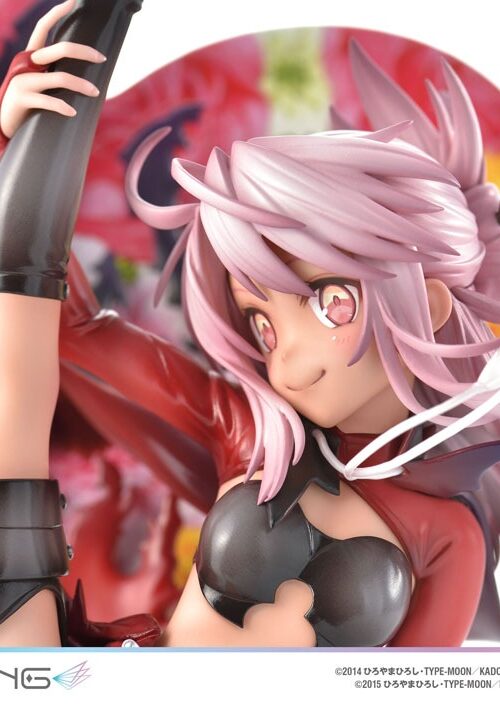Descubre el apasionante mundo de Estatua Prisma Wing Chloe von Einzbern.