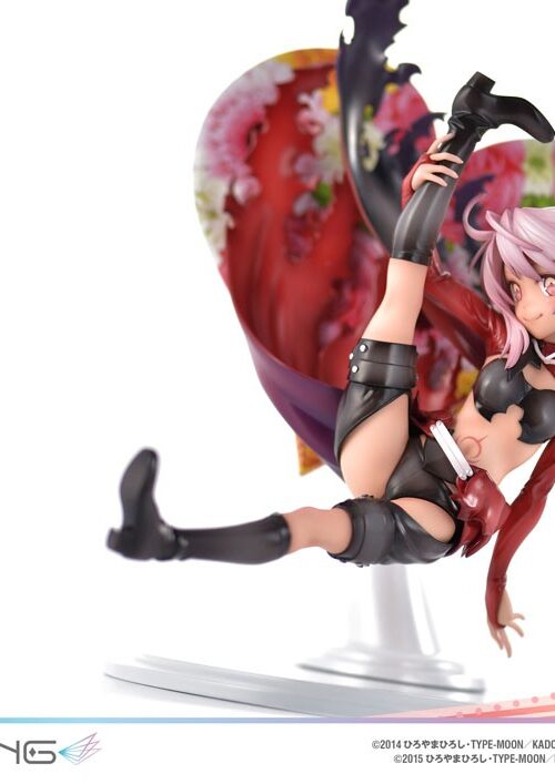 Descubre el apasionante mundo de Estatua Prisma Wing Chloe von Einzbern.