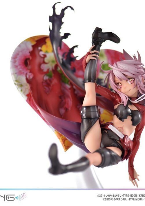 Descubre el apasionante mundo de Estatua Prisma Wing Chloe von Einzbern.