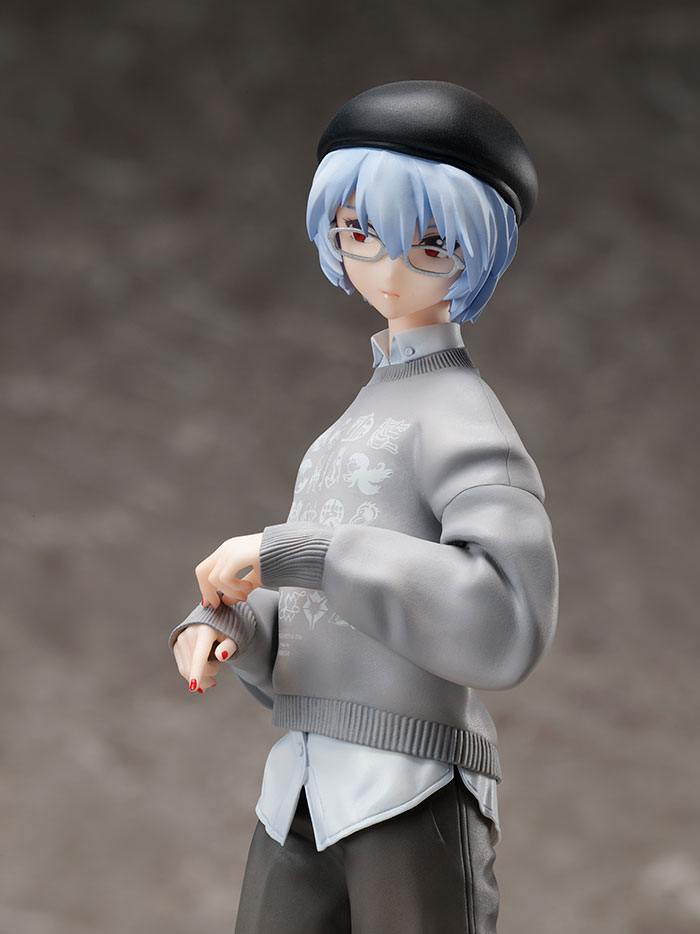 Descubre el apasionante mundo de Estatua Rei Ayanami Radio Eva.