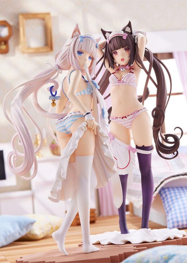 Descubre el apasionante mundo de Estatua Vanilla Dress up time.