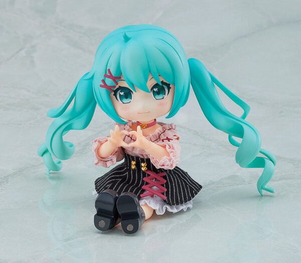 Descubre el apasionante mundo de Figura Hatsune Miku Date Outfit.