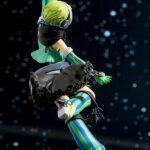 Descubre el apasionante mundo de Maqueta Reina Prowler 9cm.