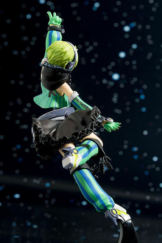 Descubre el apasionante mundo de Maqueta Reina Prowler 9cm.