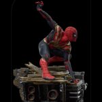 Descubre el apasionante mundo de Estatua Deluxe Spider-Man Peter 1.