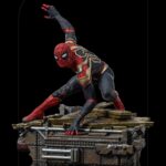 Descubre el apasionante mundo de Estatua Deluxe Spider-Man Peter 1.