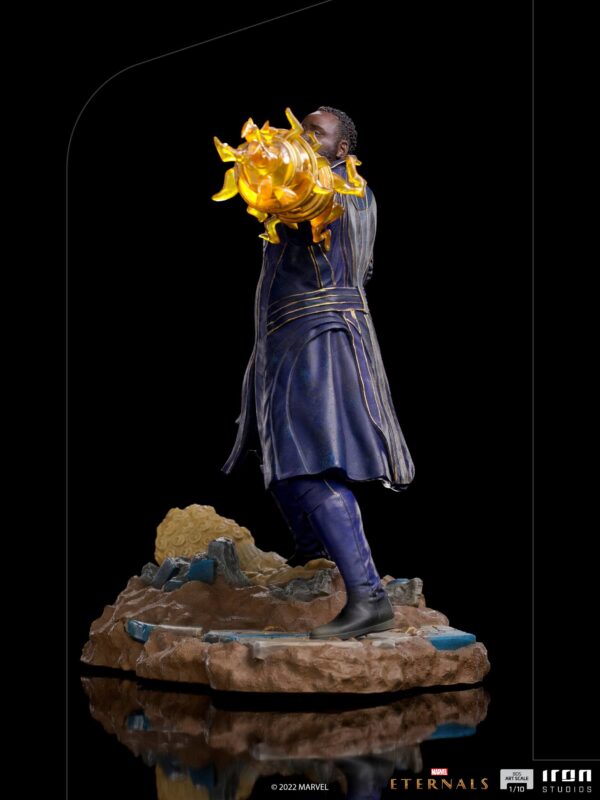 Descubre el apasionante mundo de Estatua Eternals BDS Art Scale Phastos.