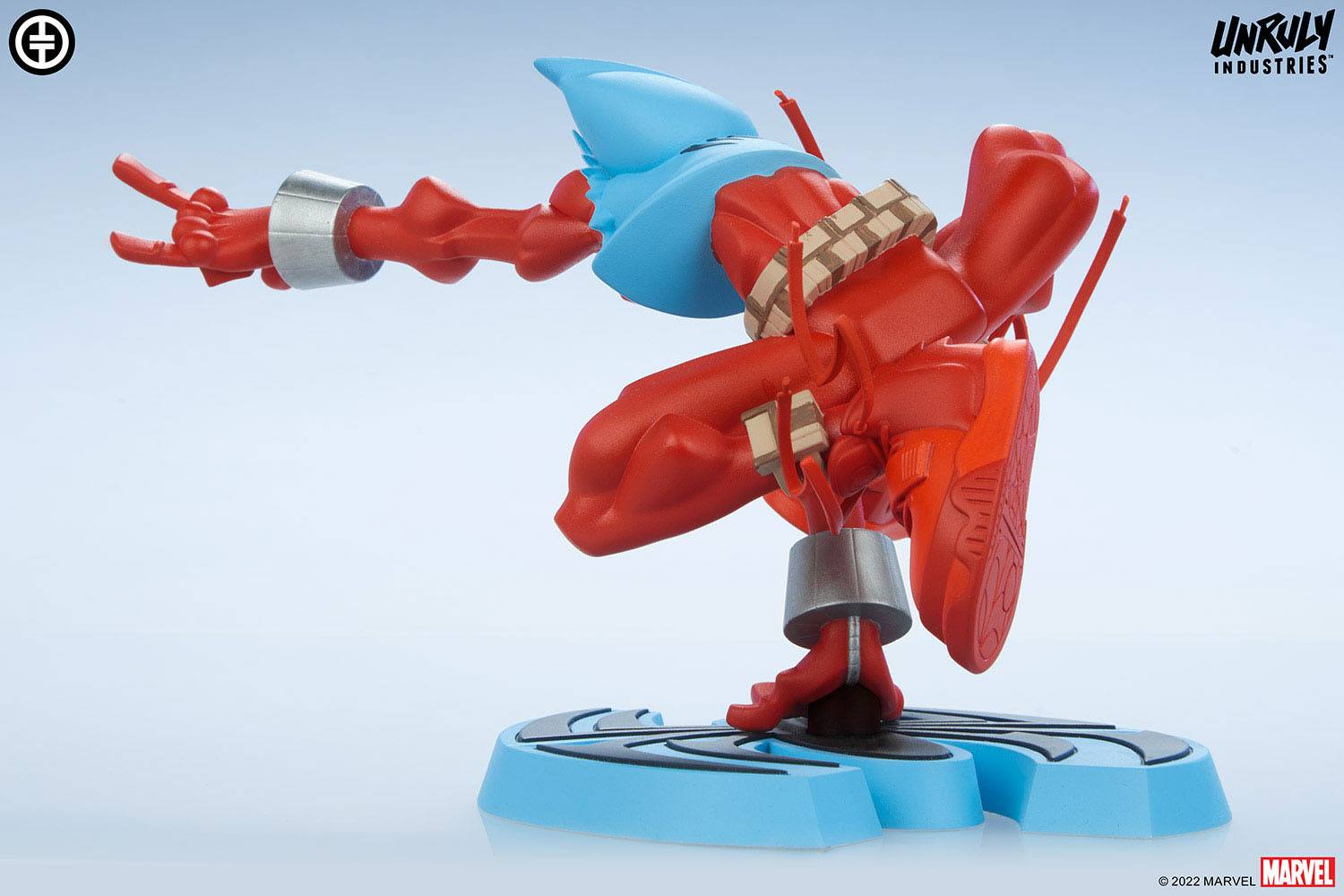 Descubre el apasionante mundo de Estatua Marvel Designer Scarlet Spider.