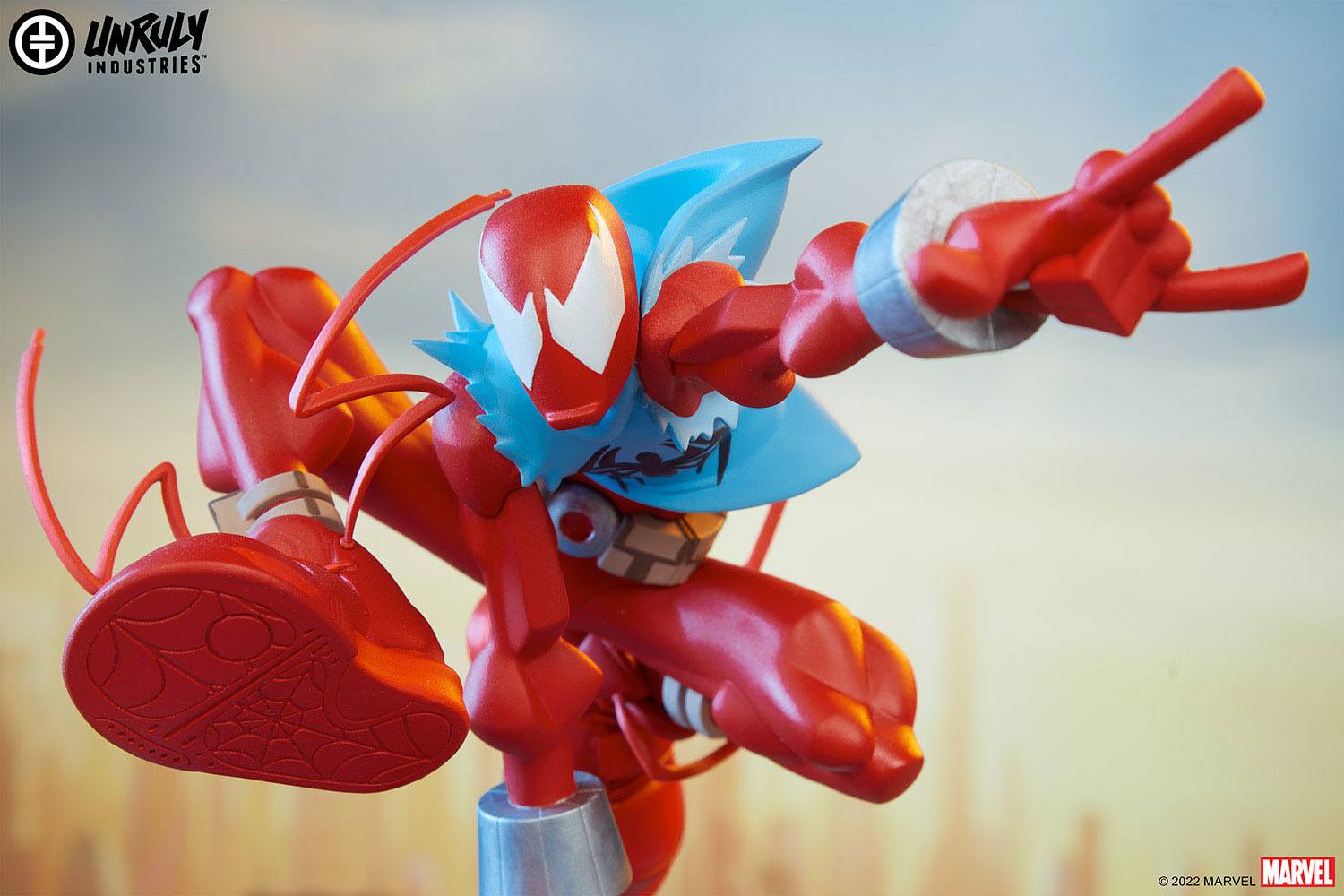 Descubre el apasionante mundo de Estatua Marvel Designer Scarlet Spider.