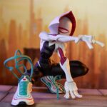 Descubre el apasionante mundo de Estatua Marvel Designer Ghost Spider.