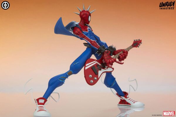Descubre el apasionante mundo de Estatua Marvel Designer Spider Punk.