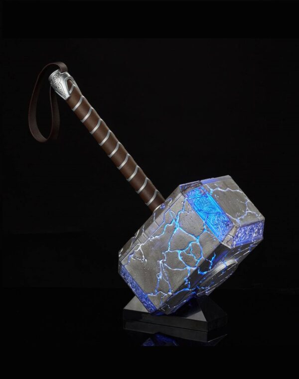 Descubre el apasionante mundo de Martillo premium Mjolnir Mighty Thor.