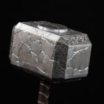 Descubre el apasionante mundo de Martillo premium Mjolnir Mighty Thor.