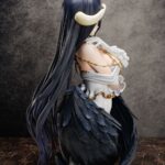 Descubre el apasionante mundo de Busto Overlord Albedo 90 cm.
