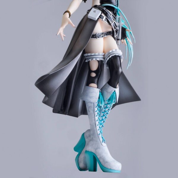 Descubre el apasionante mundo de Estatua Vocaloid Ca Calra 20cm.