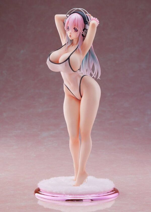 Descubre el apasionante mundo de Estatua DreamTech Super Sonico White Swimsuit.