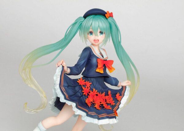 Descubre el apasionante mundo de Estatua Hatsune Miku 3rd Season Autumn.