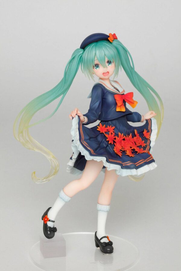 Descubre el apasionante mundo de Estatua Hatsune Miku 3rd Season Autumn.