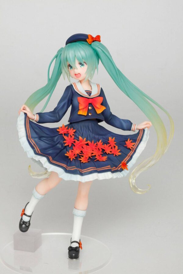 Descubre el apasionante mundo de Estatua Hatsune Miku 3rd Season Autumn.
