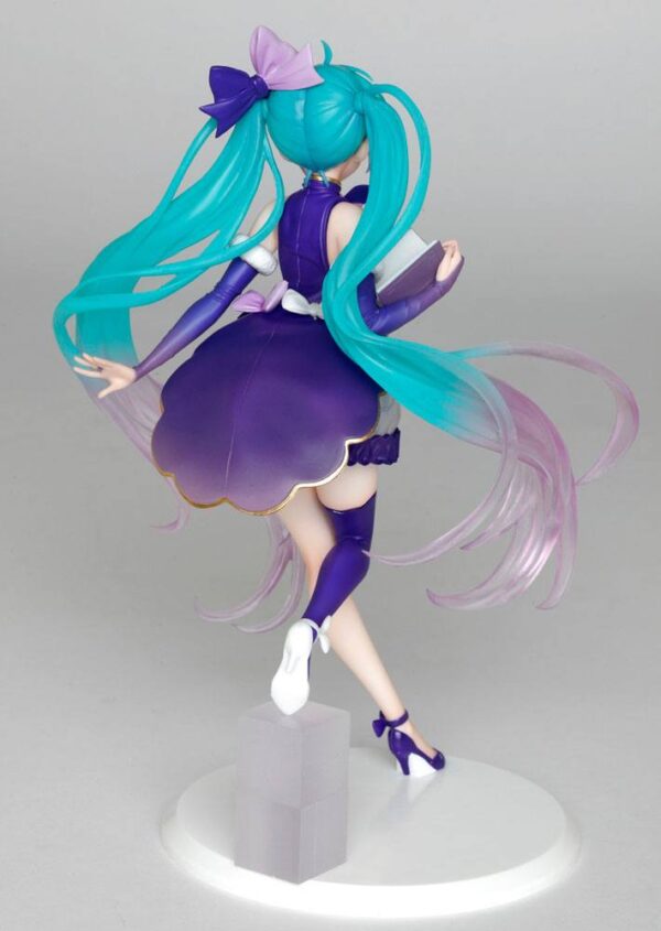Descubre el apasionante mundo de Estatua Hatsune Miku 3rd Season Winter.