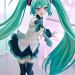 Descubre el apasionante mundo de Estatua Hatsune Miku Because You Here.