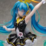 Descubre el apasionante mundo de Estatua Hatsune Miku My Dear Bunny.