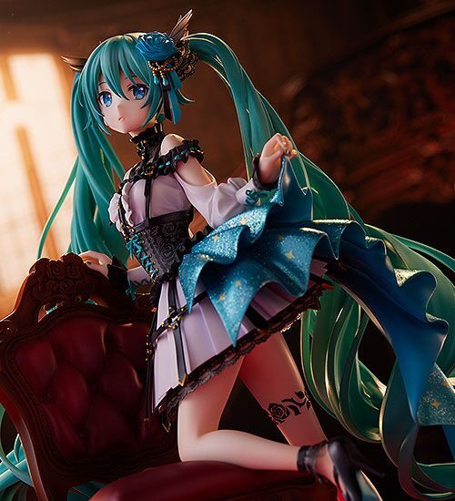 Descubre el apasionante mundo de Estatua Hatsune Miku Rose Cage.