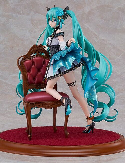 Descubre el apasionante mundo de Estatua Hatsune Miku Rose Cage.