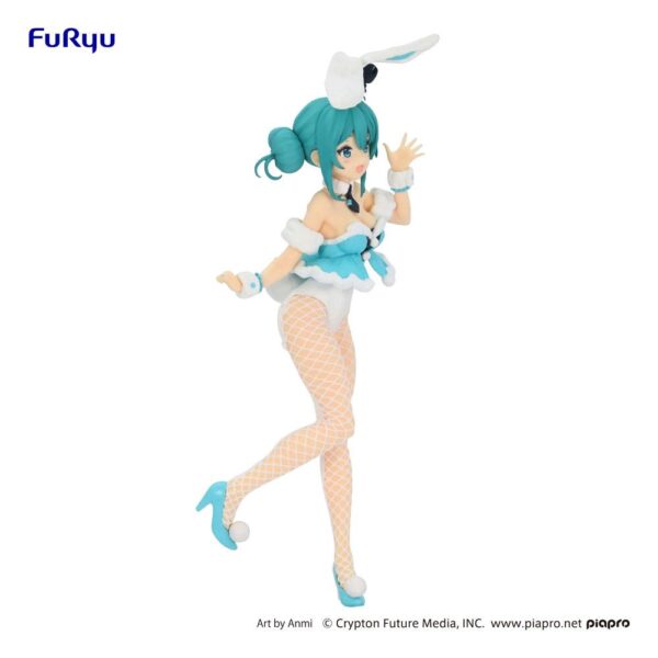 Descubre el apasionante mundo de Estatua Hatsune Miku White Rabbit.