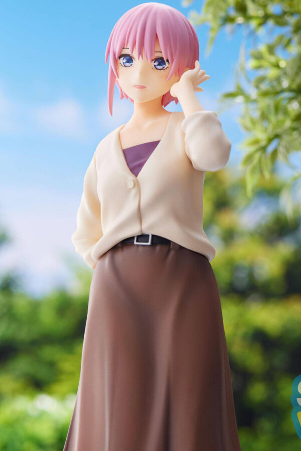 Estatua Ichika Nakano 22cm