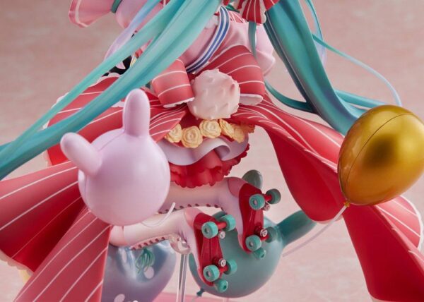 Descubre el apasionante mundo de Estatua Miku Hatsune Birthday 2021 Spiritale.